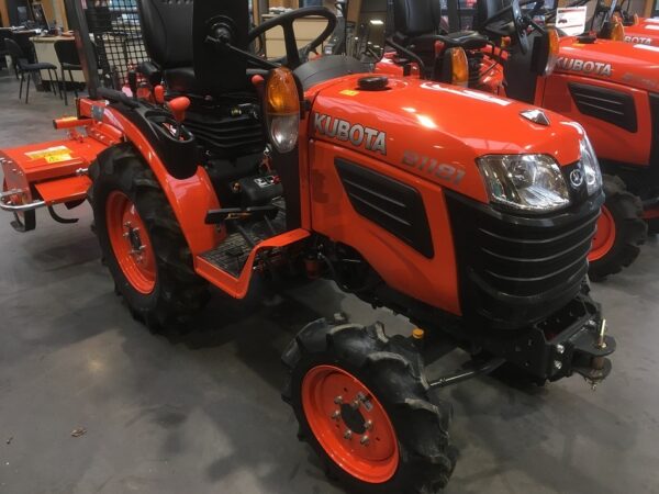 tracteur-kubota-4x4-diesel-18cv-b1181-d – Image 4