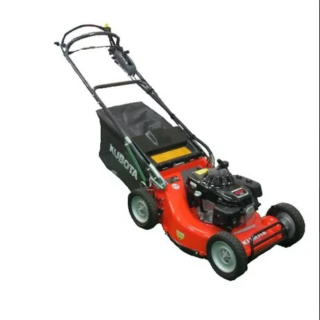TONDEUSE KUBOTA type W821