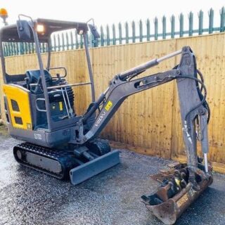 VOLVO EC15 C