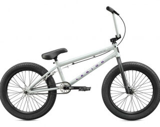 Mongoose Legion L100, BMX Freestyle Gris Clair